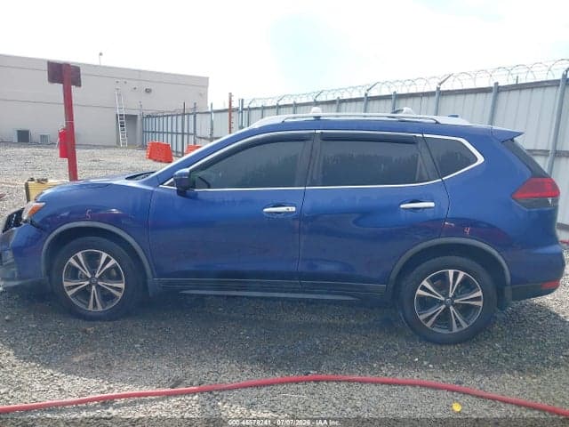 2019 NISSAN ROGUE SV 14