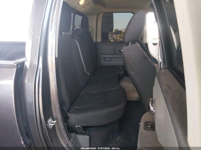 2020 RAM 1500 CLASSIC WARLOCK 4X2 6'4 BOX 8