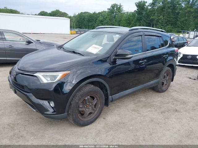 2017 TOYOTA RAV4 XLE 2