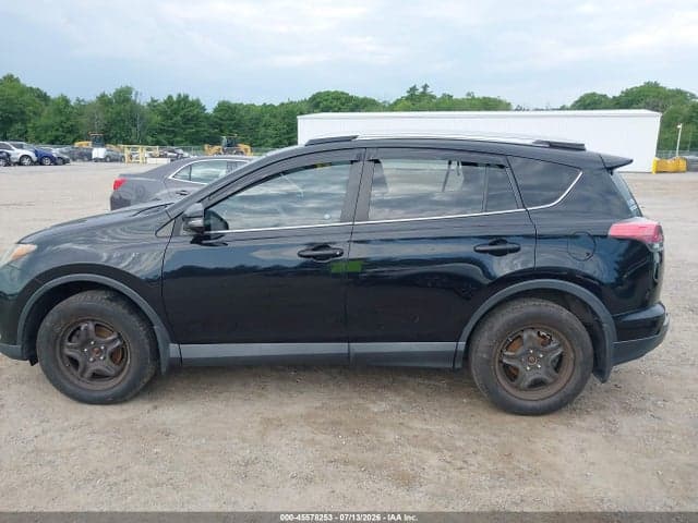 2017 TOYOTA RAV4 XLE 15