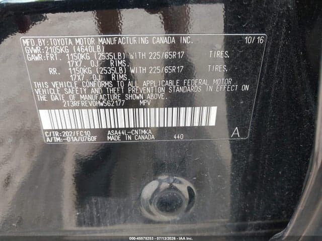 2017 TOYOTA RAV4 XLE 9