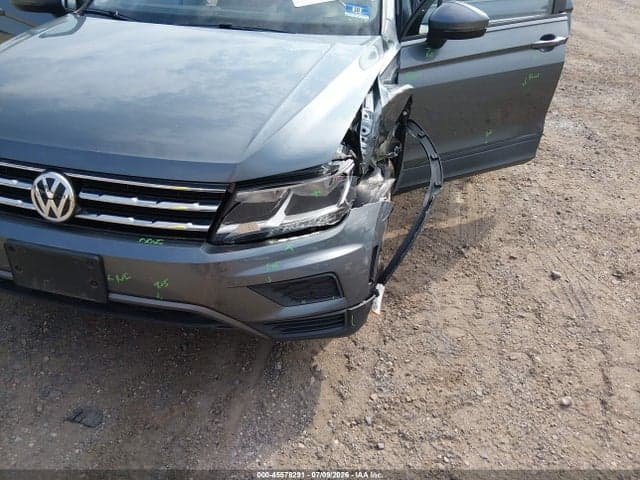 2020 VOLKSWAGEN TIGUAN 2.0T S 6
