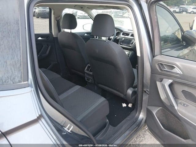 2020 VOLKSWAGEN TIGUAN 2.0T S 8
