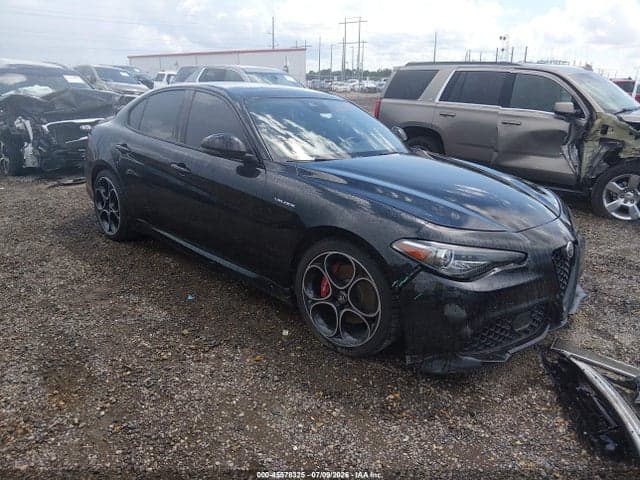 2022 ALFA ROMEO GIULIA VELOCE TI RWD