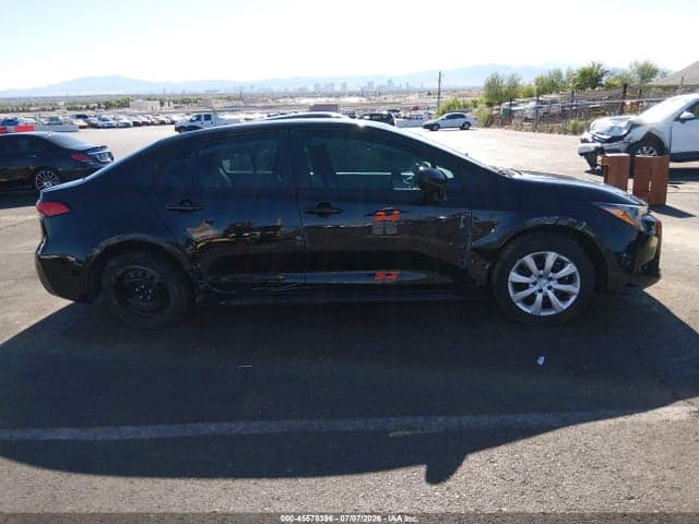2026 TOYOTA COROLLA LE 13