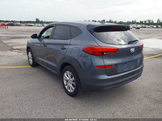 2021 HYUNDAI TUCSON SE 3