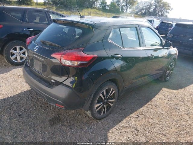 2018 NISSAN KICKS SV 4