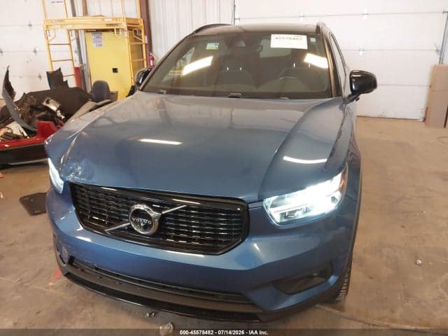 2019 VOLVO XC40 T5 R-DESIGN 12