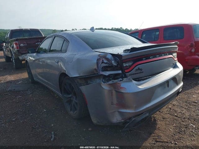 2016 DODGE CHARGER R/T 3