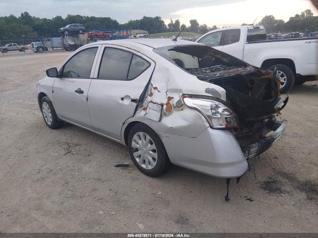 2017 NISSAN VERSA 1.6 S+ 3