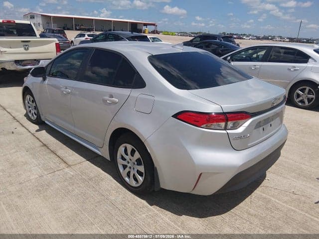 2026 TOYOTA COROLLA LE 3