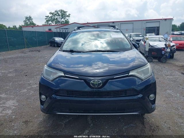 2017 TOYOTA RAV4 XLE 12
