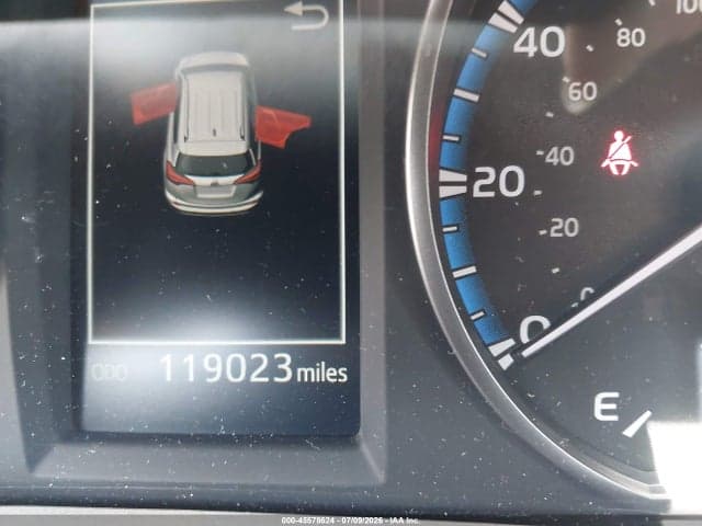 2017 TOYOTA RAV4 XLE 7