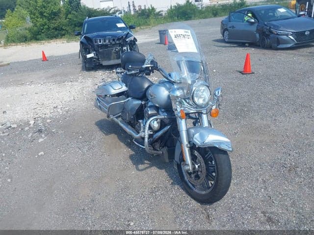 2019 HARLEY-DAVIDSON FLHR - 1