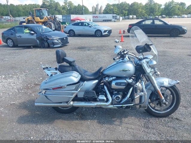 2019 HARLEY-DAVIDSON FLHR 11