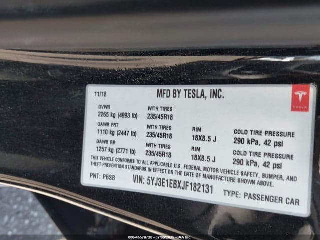 2018 TESLA MODEL 3 LONG RANGE/PERFORMANCE 9