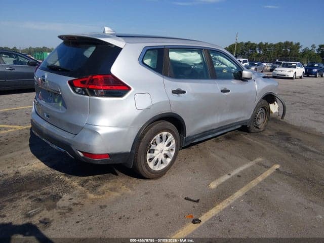 2017 NISSAN ROGUE S 4