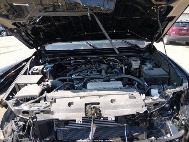 2025 TOYOTA TACOMA SR5 10