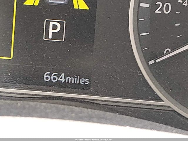 2025 NISSAN VERSA 1.6 SV 15