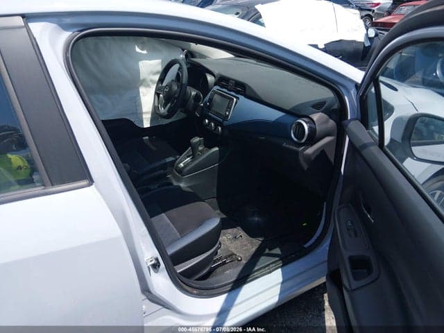 2025 NISSAN VERSA 1.6 SV 5