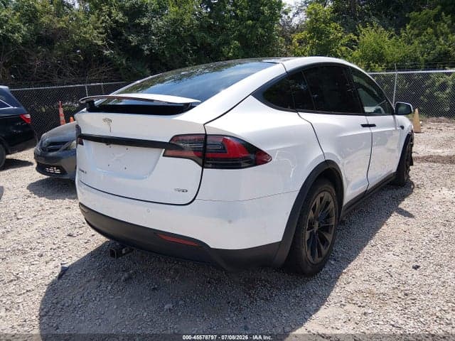 2017 TESLA MODEL X 4