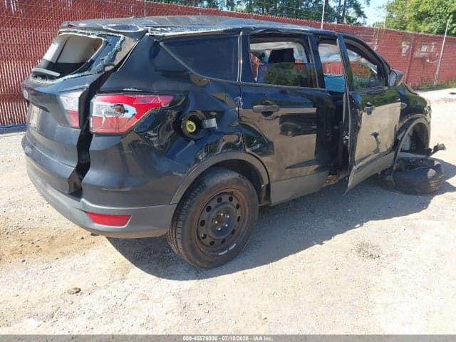 2017 FORD ESCAPE S 4