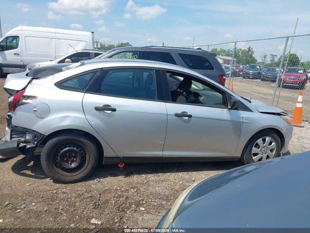 2018 FORD FOCUS S 14
