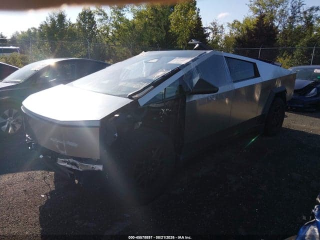 2024 TESLA CYBERTRUCK ALL-WHEEL DRIVE 2
