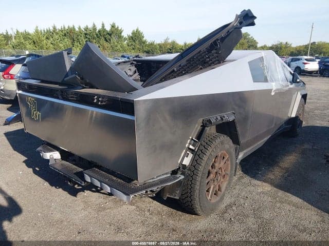 2024 TESLA CYBERTRUCK ALL-WHEEL DRIVE 4