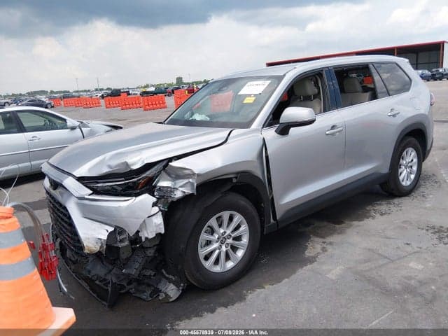 2025 TOYOTA GRAND HIGHLANDER XLE 2