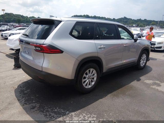 2025 TOYOTA GRAND HIGHLANDER XLE 4