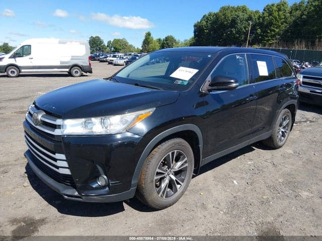 2019 TOYOTA HIGHLANDER LE PLUS 2