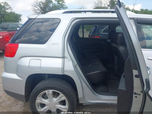 2017 GMC TERRAIN SLT 8