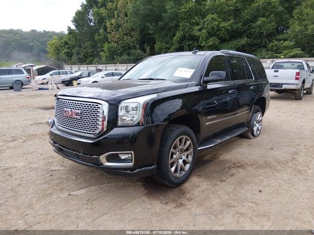 2017 GMC YUKON DENALI 2