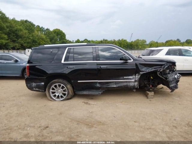 2017 GMC YUKON DENALI 14