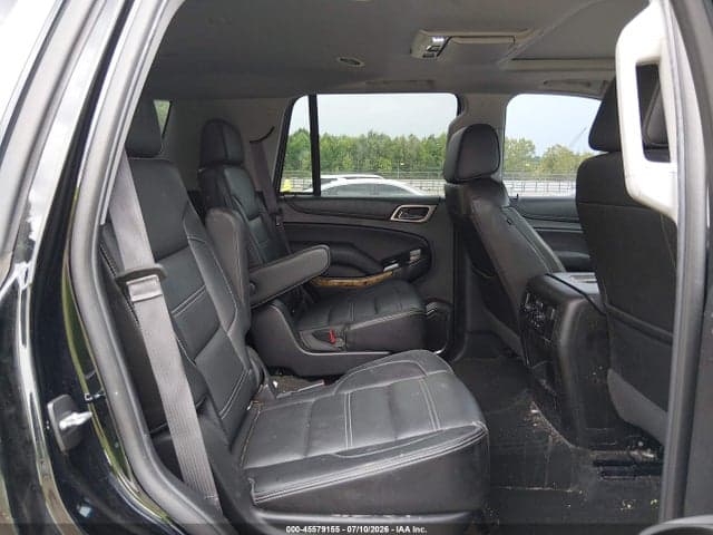 2017 GMC YUKON DENALI 8