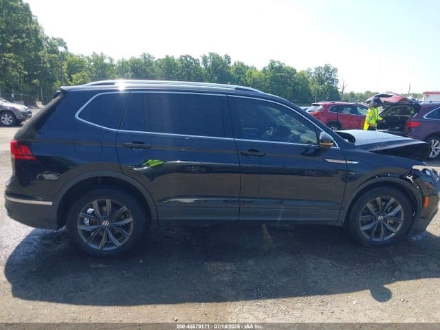 2022 VOLKSWAGEN TIGUAN 2.0T SE 13