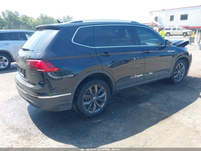 2022 VOLKSWAGEN TIGUAN 2.0T SE 4