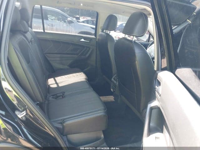 2022 VOLKSWAGEN TIGUAN 2.0T SE 8