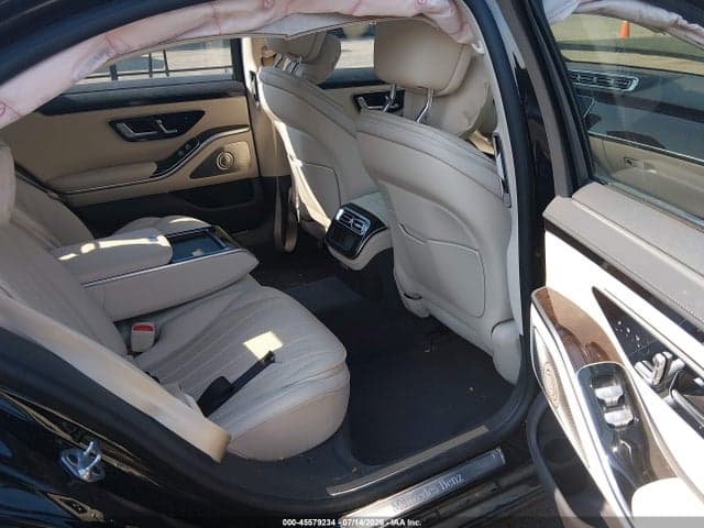 2023 MERCEDES-BENZ S 500 4MATIC 8