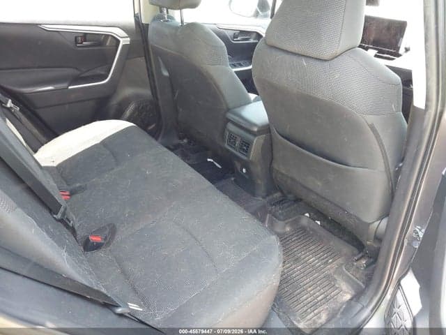 2024 TOYOTA RAV4 LE 8