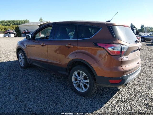 2017 FORD ESCAPE SE 3