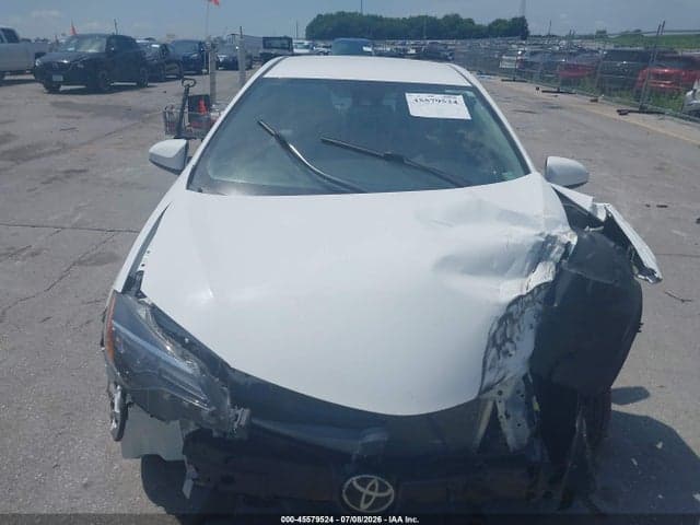 2017 TOYOTA COROLLA LE 12