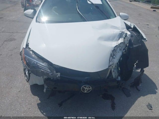 2017 TOYOTA COROLLA LE 6