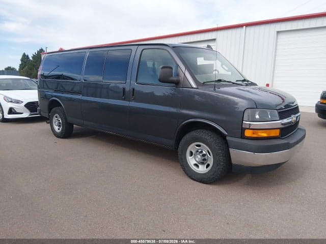 2017 CHEVROLET EXPRESS 3500 LT 1