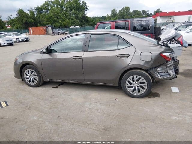 2018 TOYOTA COROLLA LE 15