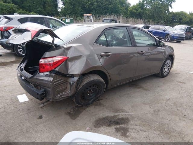 2018 TOYOTA COROLLA LE 4