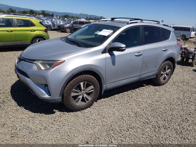 2017 TOYOTA RAV4 XLE 2