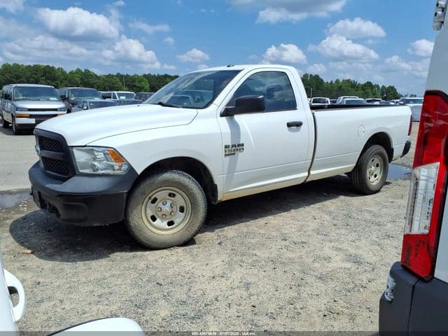 2019 RAM 1500 CLASSIC 2