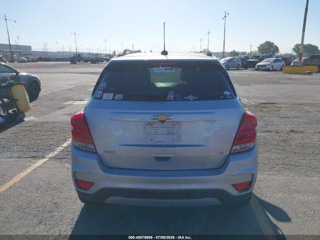 2020 CHEVROLET TRAX FWD LT 16